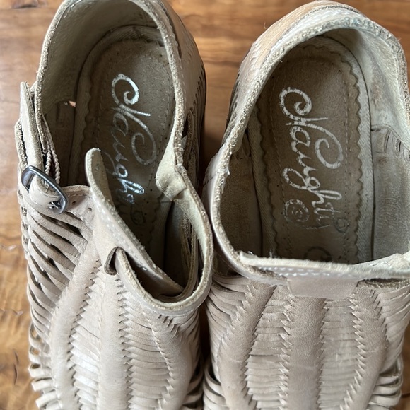 Naughty Monkey Woven Leather PeepToes - Picture 5 of 7